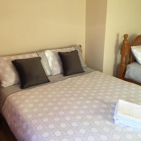 Private Double Rooms & Twin Rooms Rahoon Galway Bagian luar foto